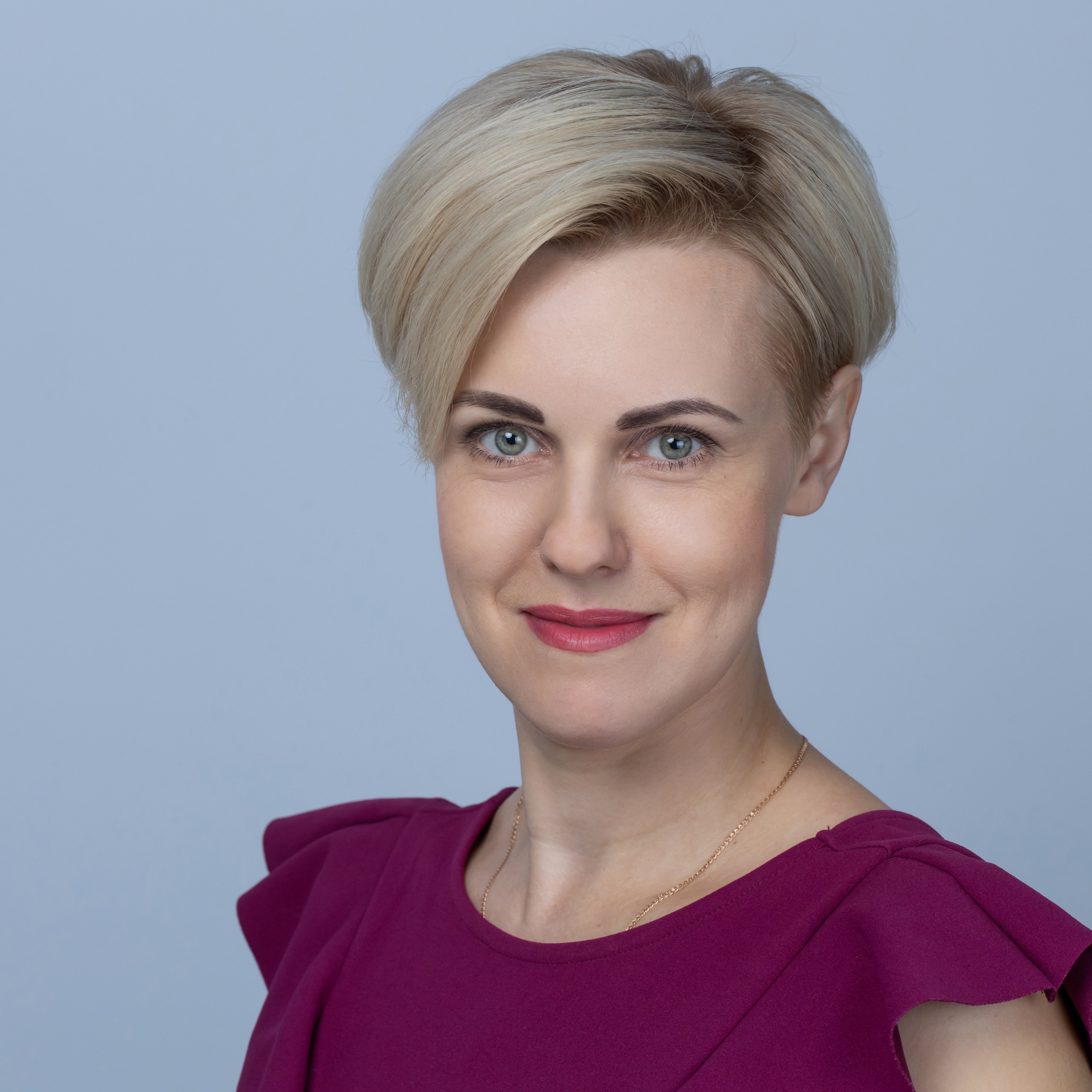 Анастасия Самуилова, ГАЗПРОМ НЕФТЬ