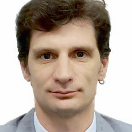 Денис Иванов