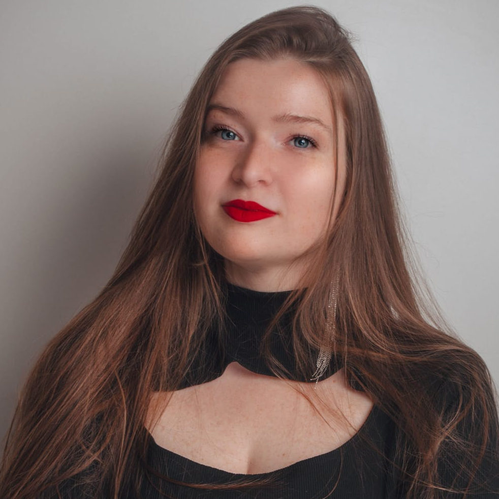 Кира Плосконосова, Клинический госпиталь на Яузе