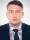 Роман Наумов