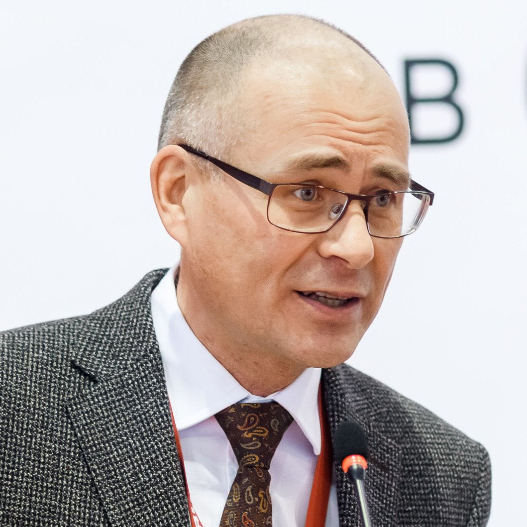 Максим Сорока, Витек