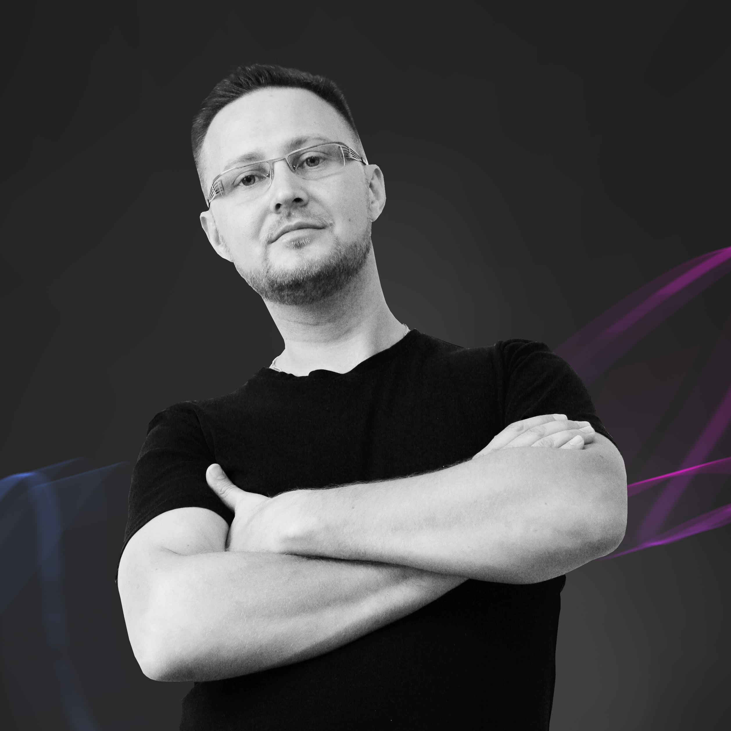 Михаил Пашков, Тридиви_sq