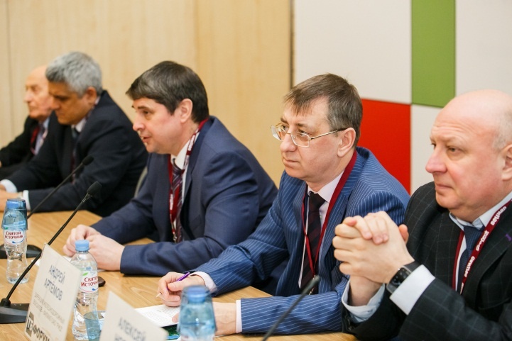 спикеры_транспорт.jpg