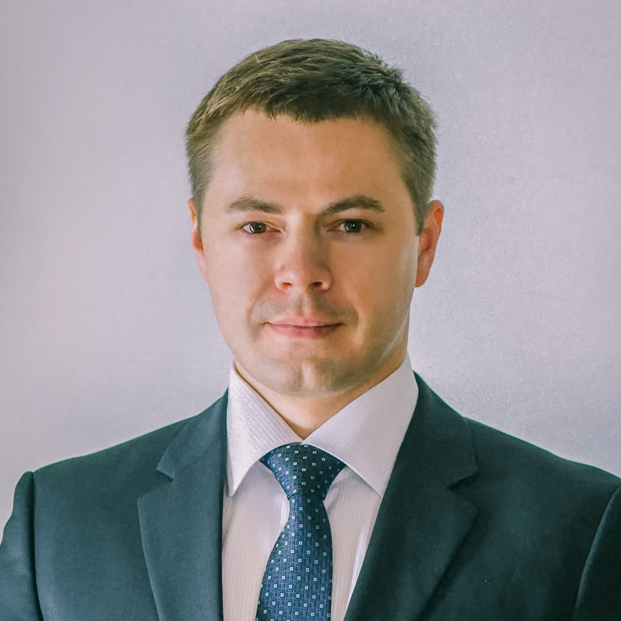 Егор Юрьевич Кожемяка, Конфидент sq