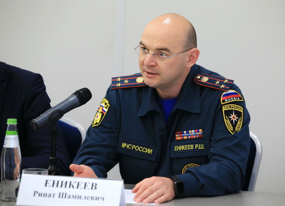 Еникеев