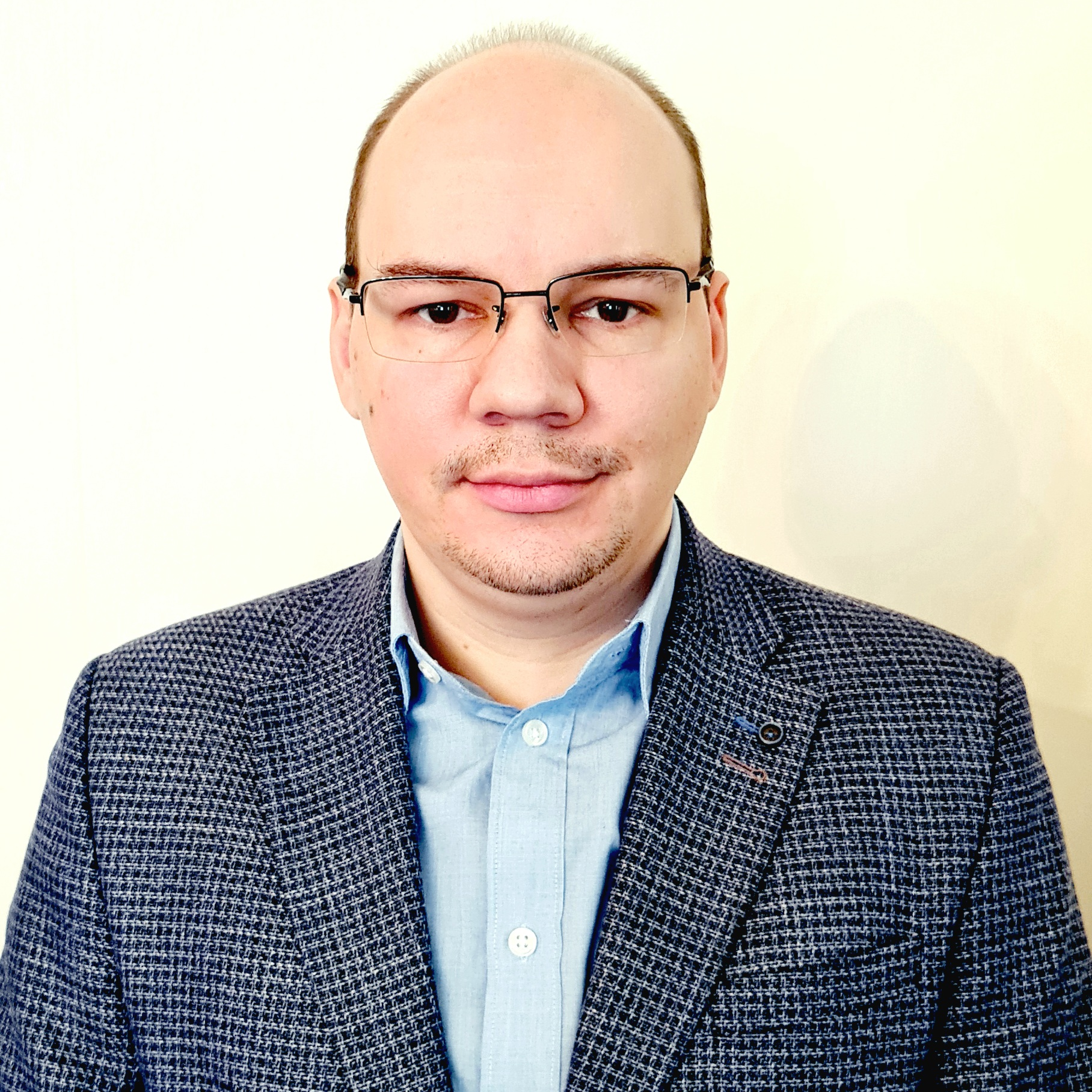 Владимир Фролов, Софтлоджик Рус_sq