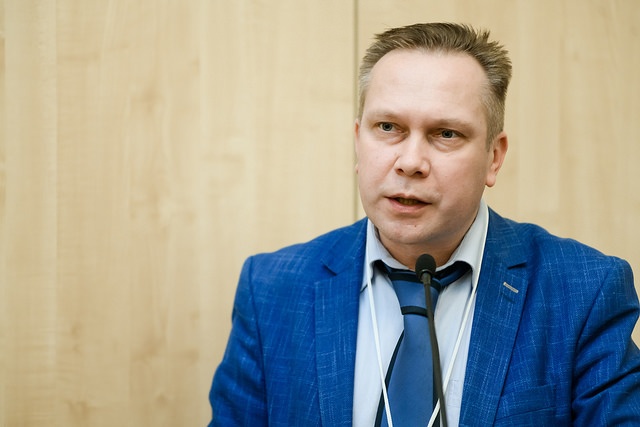 На фото: Андрей Макеев, МЧС России