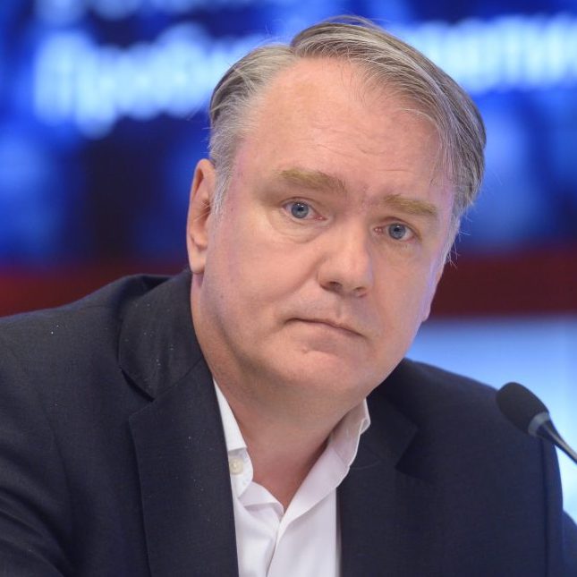 Дмитрий Журавлёв, Институт региональных проблем